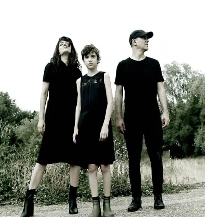 Brazilian Tropical Mutant Punk Funk Duo TETINE To Headline Rich Mix On 19th January 8 image003